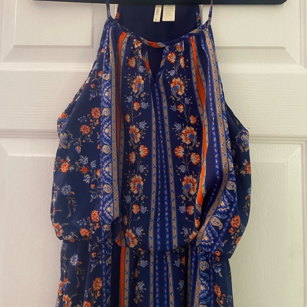 Halter long dress with slit
